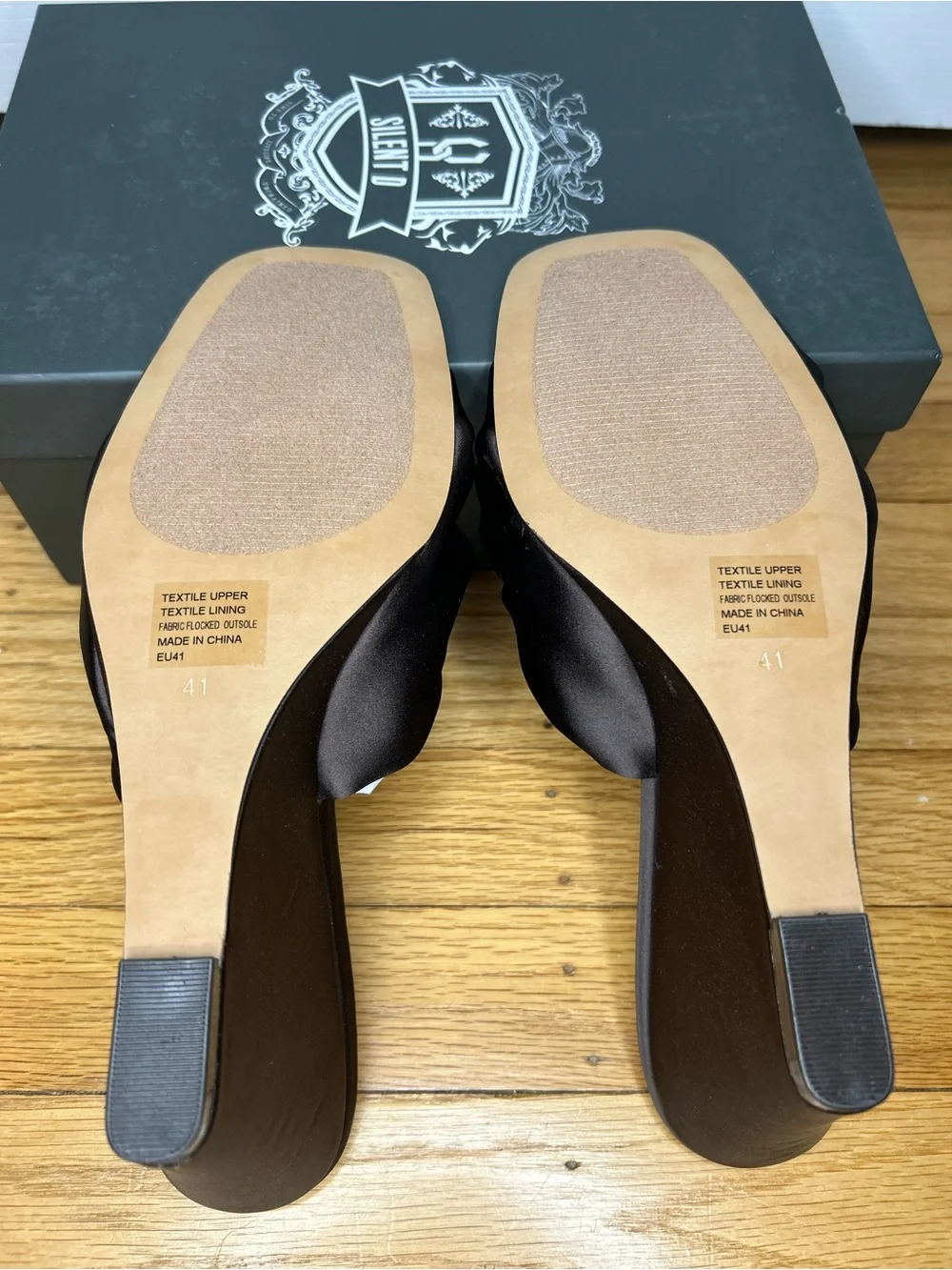 Silent D Katia Wedges Satin